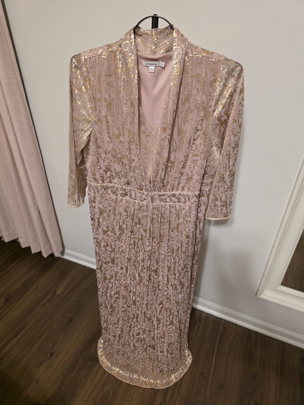 NWT Chico’s Metallic Pleated Maxi Dress Pink Gold Size 3
